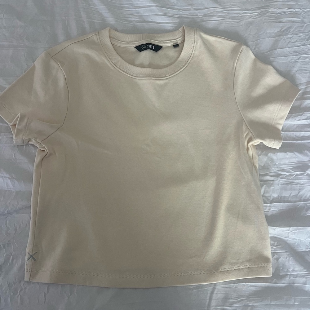 CUTS tee - Picture 2 of 3